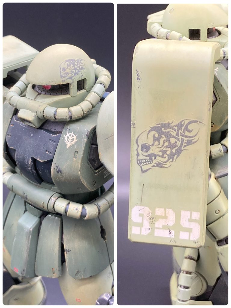 エアブラシ・ラッカーでの全塗装(緑2色はガンダムカラー)ジオン汎用デカールとそれっぽいエンブレムを貼り付け汚しはウォッシング・チッピング・ドライブラシ・サンドだった気がします。