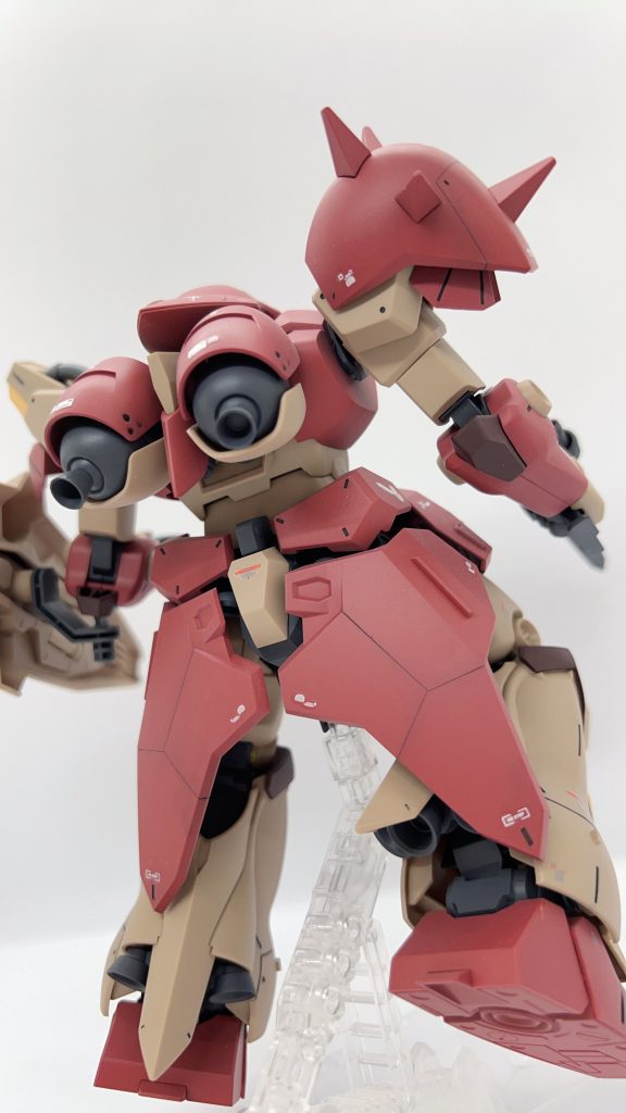 少しさみしいスカートは筋彫りを追加しました。