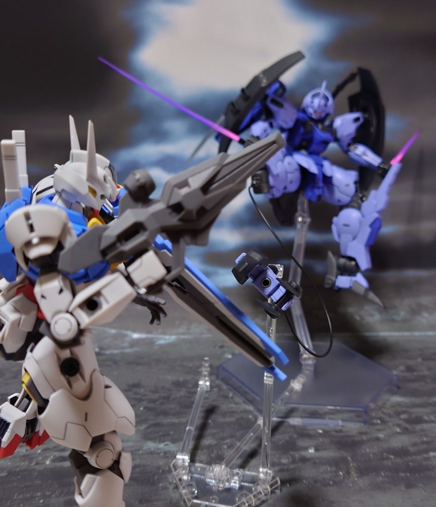 足首射出、“シャクルクロウ”がエアリアルに迫る！