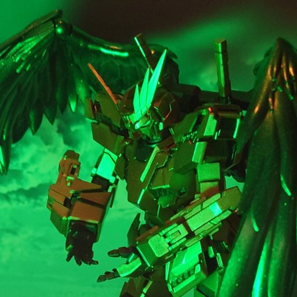 HGUC 1/144 ユニコーンガンダム3号機 フェネクス(デストロイモード/覚醒)