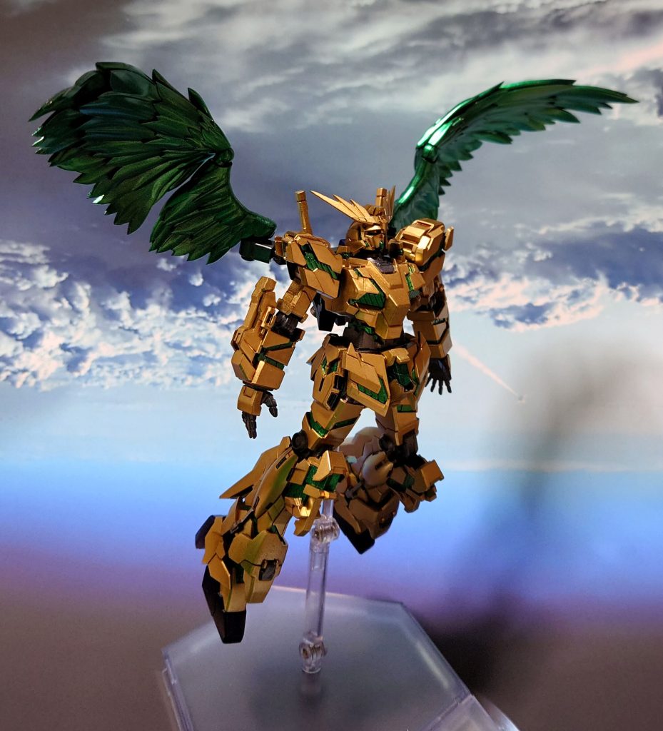 “遠いな…、光の速さでも、追いつけそうにない。それでも…それでも、いつかは。”“いつかは…”