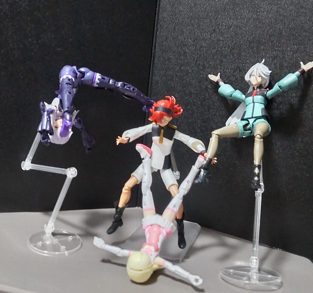 こんな感じでパーツ分けしています。……こうすれば難しいポーズもなんとかなりますよ、多分。