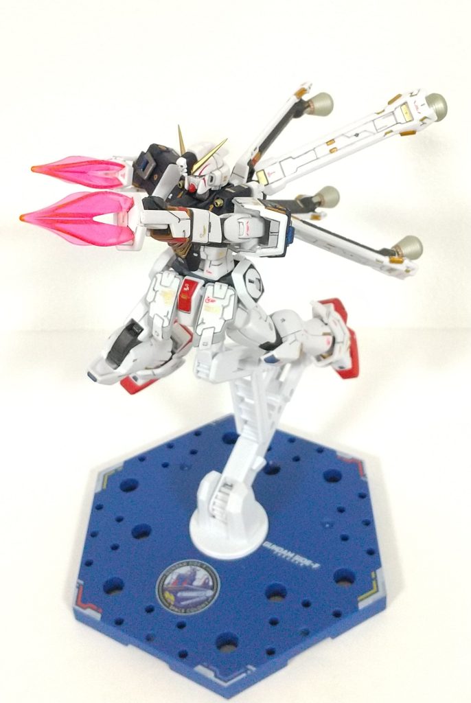 パーンチッ★アンテナや特徴的なアンクルアーマー等は、シャープ化して。