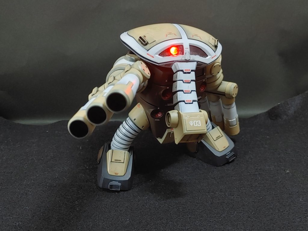 排気ダクト多めにして情報量をあげました