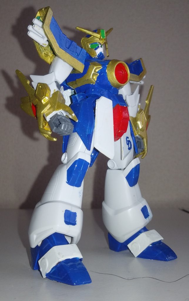 しばらくＢＢ、1/100だけでしたが、昨年、中古にて、組み立て済みが手に入ったので、やはり青く塗装した1/144版。