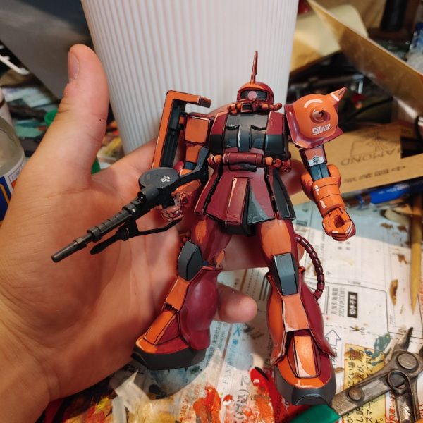 アニメ塗装　シャアザク