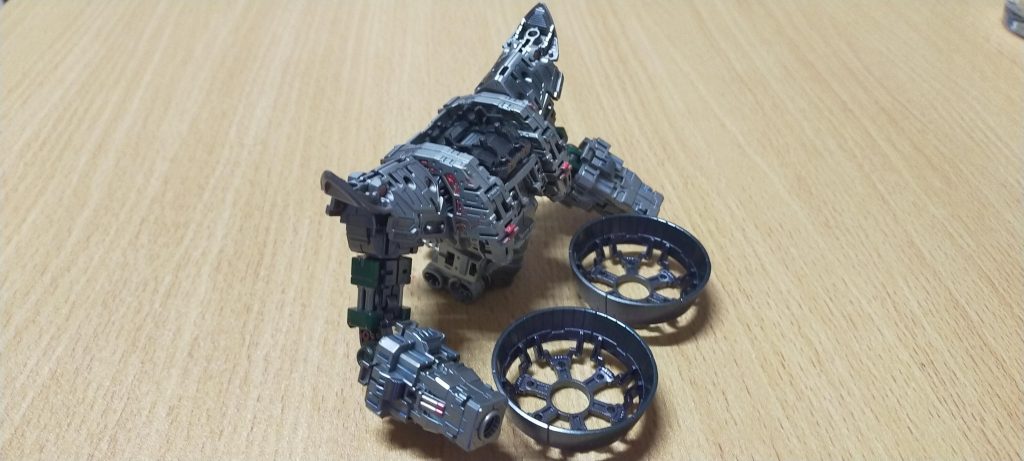 RG ジオング　全塗装–2枚目/制作者：oganeko