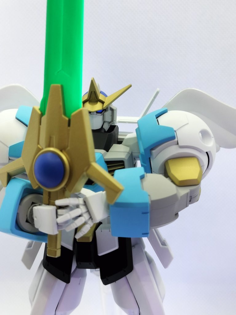 黒騎士剣を作成していたつもりが塗装したら月光剣に変わっていた‥？ブラックライトに反応します。