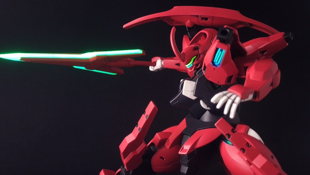 発光部をマスキングで塗り分けしました