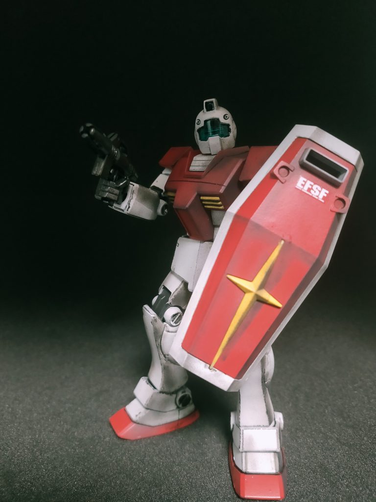 デカールもシールドのEFSFのマークのみです