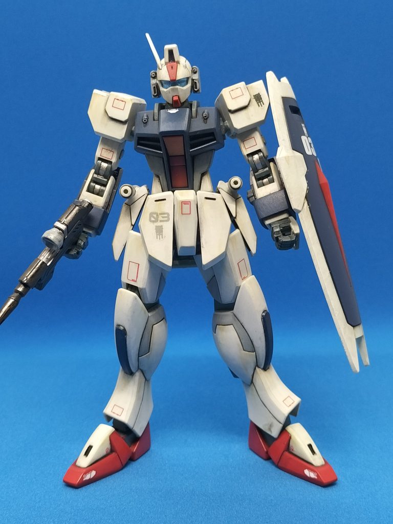 エッジ面をなるべく意識してヤスリした以外は工作してません。
