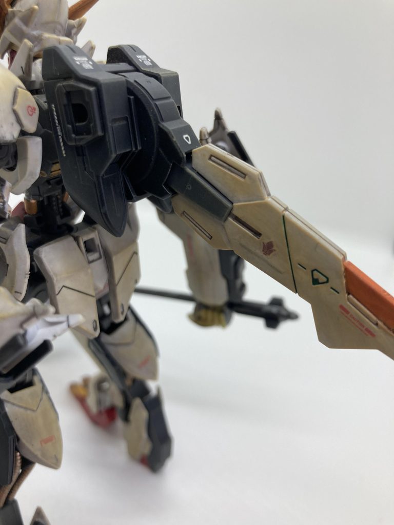 HG ガンダムバルバトスルプスレクス ウェザリングver.–4枚目/制作者：奥野重工業(Okuno Heavy Industry)