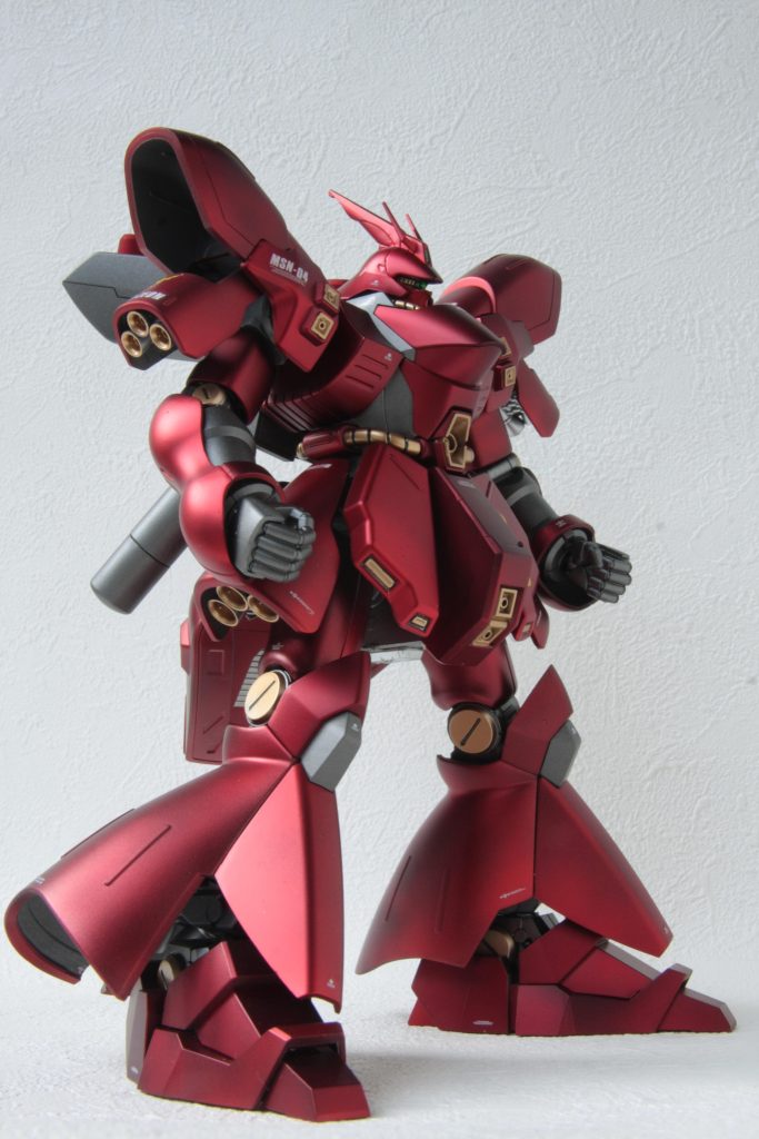 キャンディー塗装は...サフェーサーエヴォガンメタ→EXブラック→スターブライトシルバー→クリアレッド