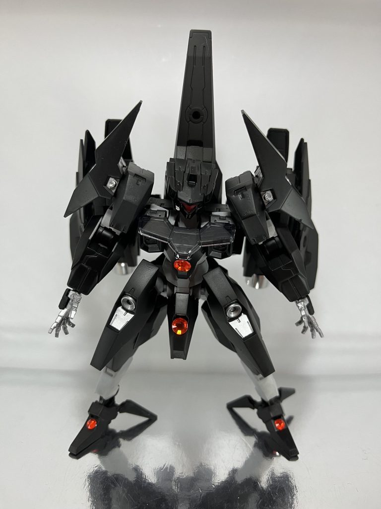 『乙女ゲー世界はモブに厳しい世界です』より相棒メカルクシオンが開発した主人公リオン・フォウ・バルトファルトが搭乗するアロガンツを作成してみました！ルブリスソーンが良い具合に短足だったのが良かったね(´・ω・)！