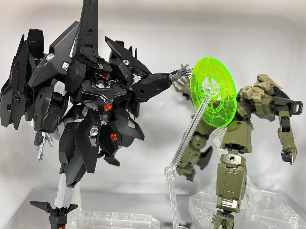 インパクト　マニュピレータから出す衝撃波リオン『殺すなよ？さすがに。ルクシオン『これでも抑えましたけどね。魔法で動く鎧には感心しますが、見るべき技術はそこだけです。無駄に装飾が多くスマートではありません』