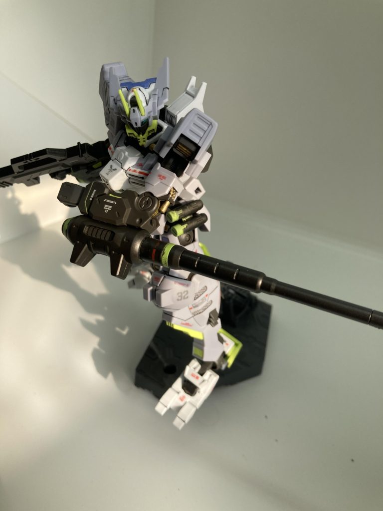 トンファーでぶん殴る!