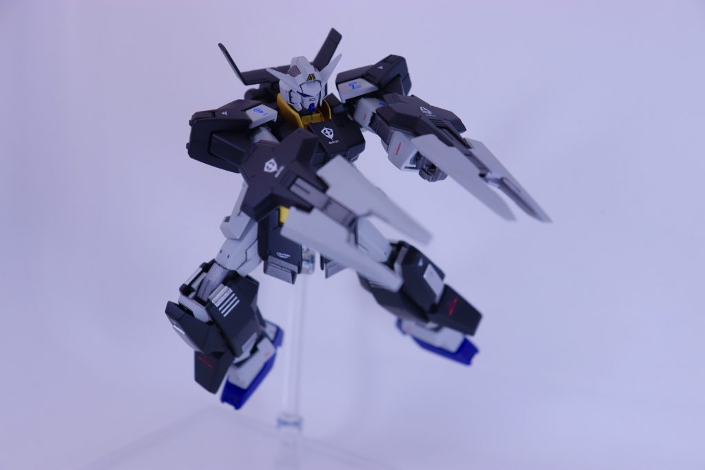 装甲がついてる状態でもポロリなくぐりぐり動いてくれます！