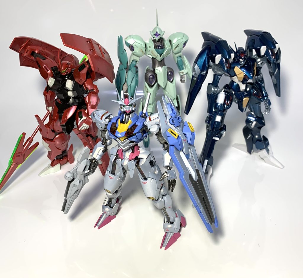 最後にみんな集合。GW中に4体全塗装。なかなか頑張ったのではないでしょうか。今回普段はあまりやらないメタリックやパールの塗料も思い切り試せて良かったです。この勢いで連休終わっても残りの水星系を塗っていきたいですね。