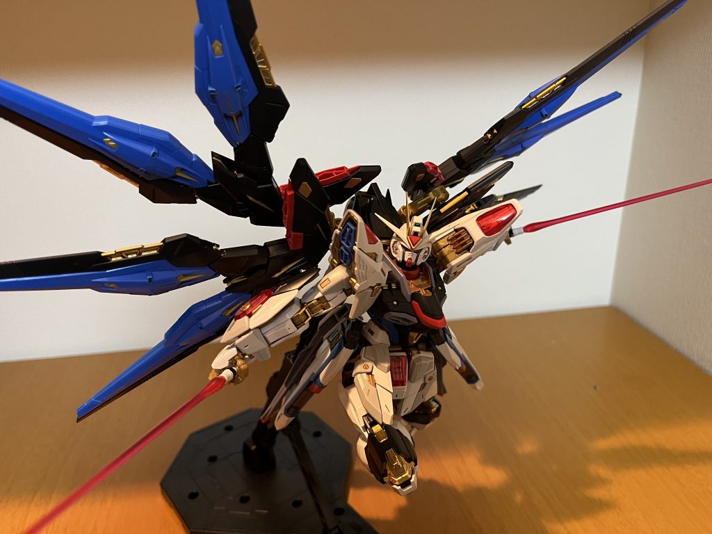 MGEX ストライクフリーダムガンダム–4枚目/制作者：刺身オレンジ