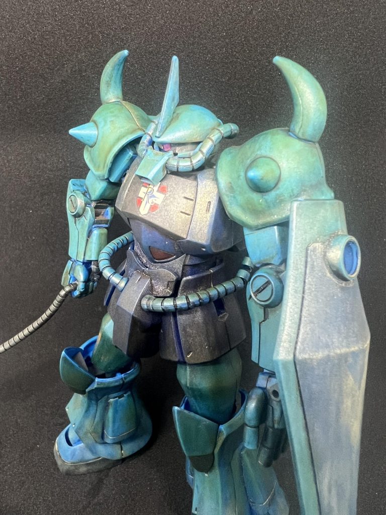 HG 196 グフ 無塗装ウェザリング–5枚目/制作者：シャオ