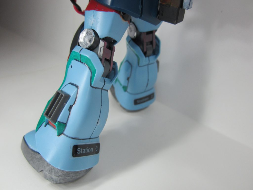 LEGS部の塗装・変更状態。