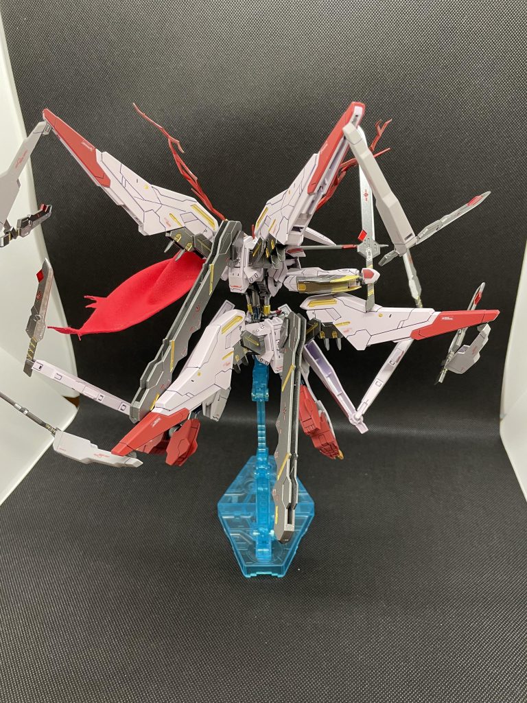 背面は訳わからないです