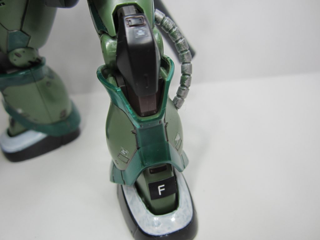 LEG部の塗装とシール等。