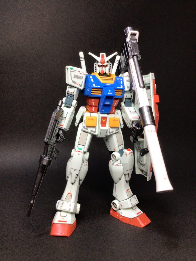 ビーム・ライフルとハイパー・バズーカ。