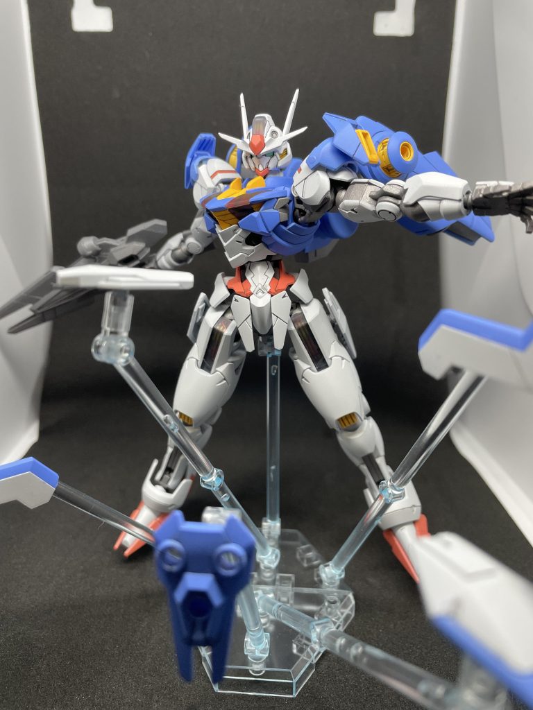 姉妹(!)放出!平手があるとポージングの幅も広がりますな。ちなみに関節、手、フレーム、ライフルなどのグレーパーツはお気に入りの焼鉄色で塗装。