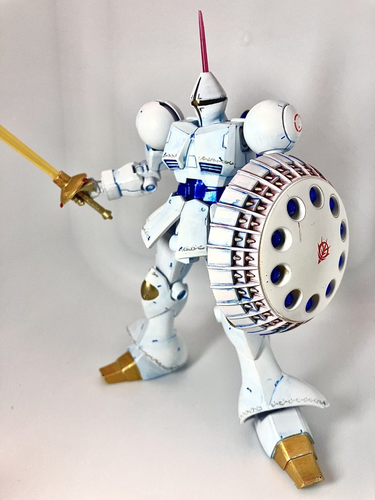 やっぱりノーマルの丸盾とビームサーベルが一番っス！たまには汚さずにに作る事も出来るのだよ！ 