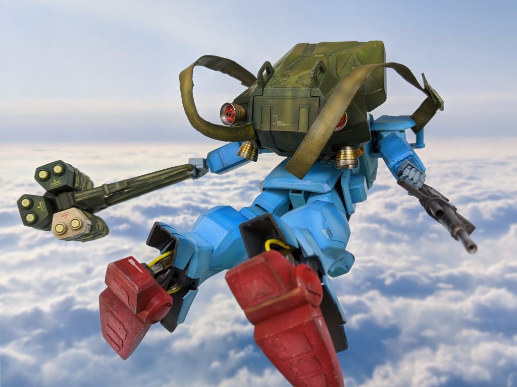 I added photo etch detail to the bottoms of the feet.