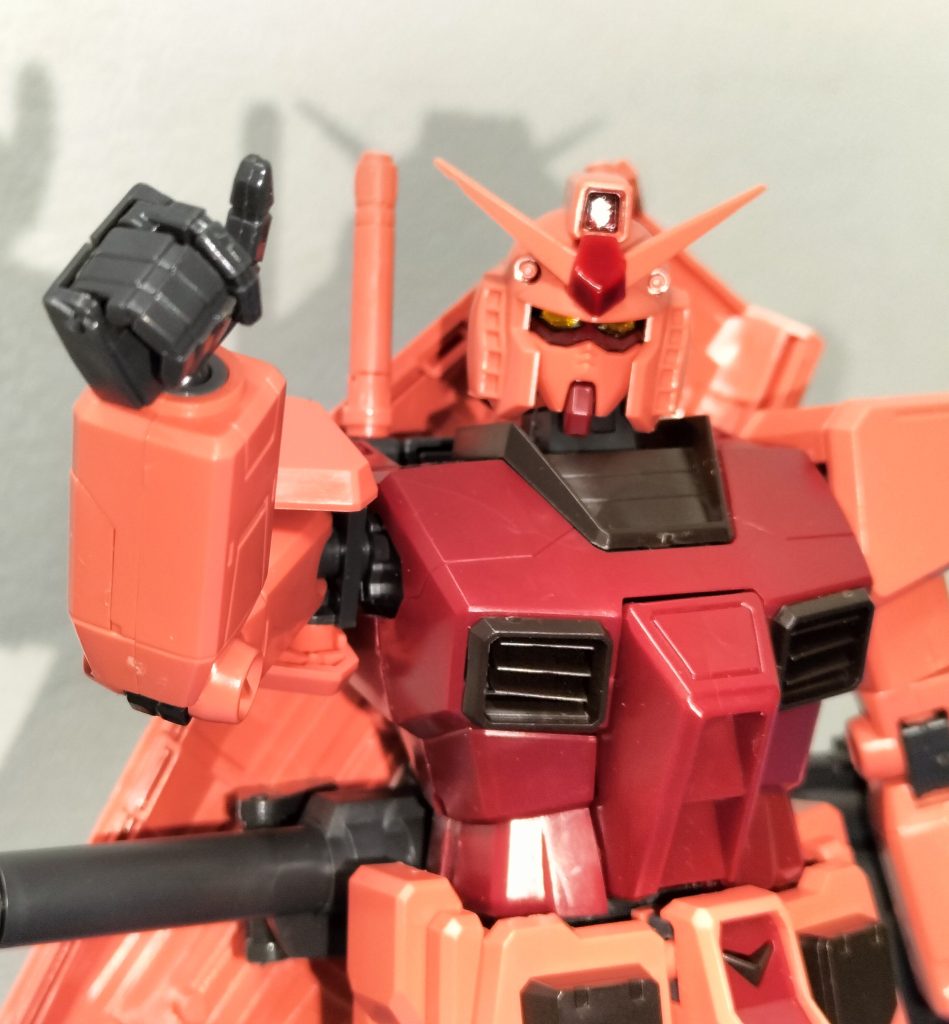 [甦る記憶]独り暮らしを始めたあの頃は、百均のダイソーで見かけた模型(?)用ニッパーを手にして学生時代以来に念願のガンプラ熱が再発した。巷を歩けばアチラコチラにガンプラは溢れかえり、陳列棚を前に迷いに迷う時代。世に言われるガンプラ豊年満作の秋実り実り過ぎてアチラコチラでガンプラ飽和状態な危うさを感じはすれど 