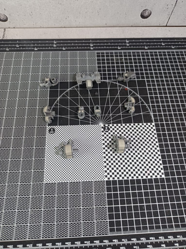 肉抜きもパテで埋めて(写してないけど他のパーツも埋めた)