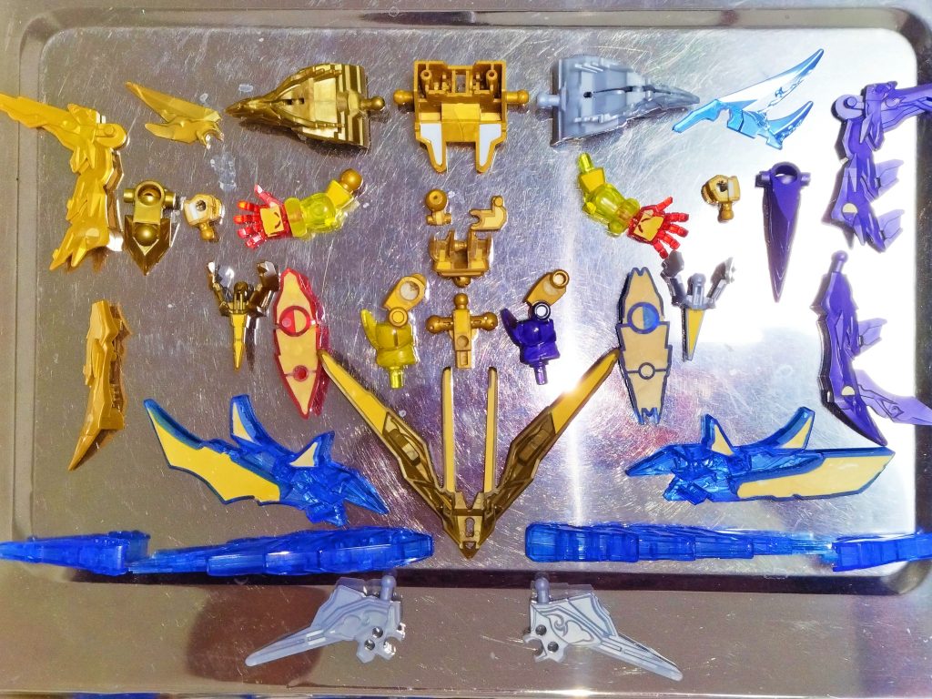 合わせ目消しと後ハメはメッチャ少なかったんですが、肉抜き穴処理が大変でしたw