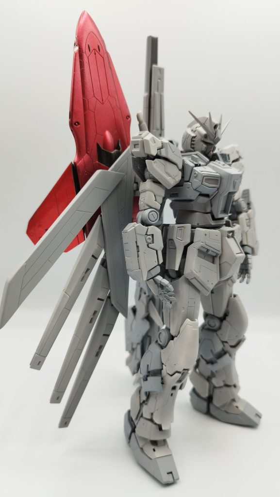 ドラケンは、以前作成したVF31メッサー機のリルドラケンをそのまま使用しました。サフには合わないですね。
