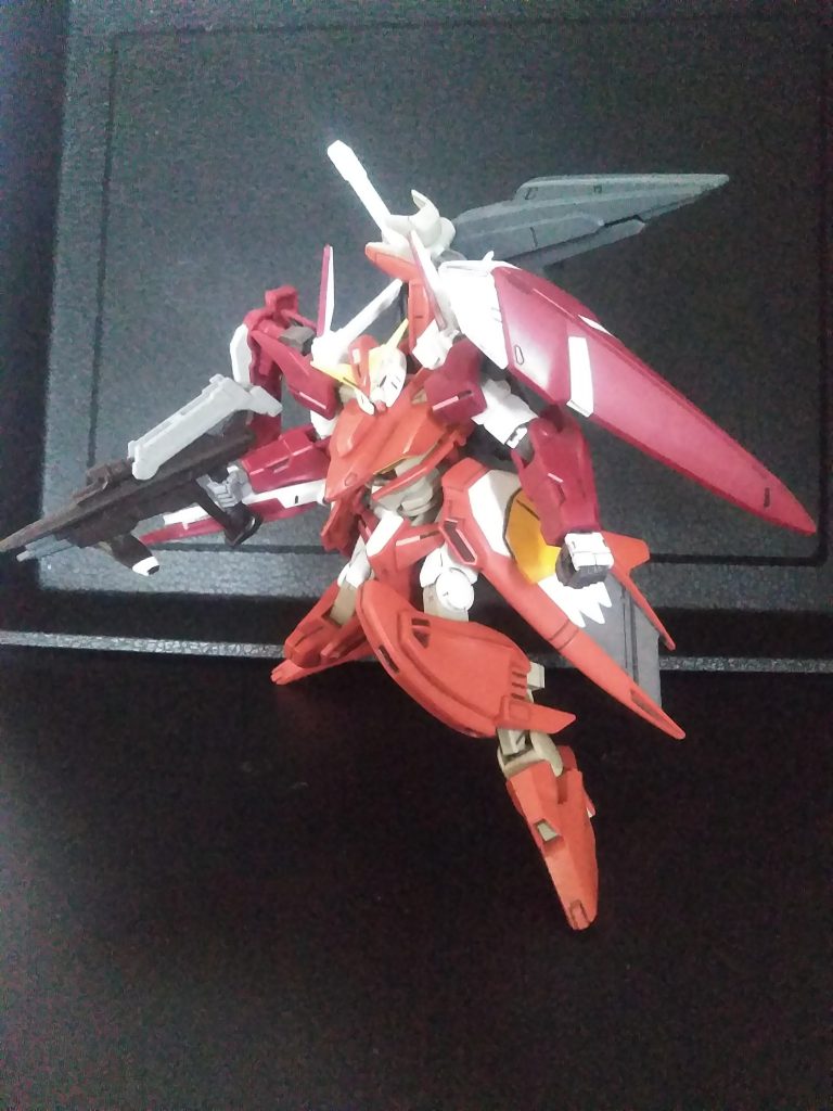 はい。こちら、只差し替えただけの代物😖 バランスわっる!そもそも変化が解らない。😠