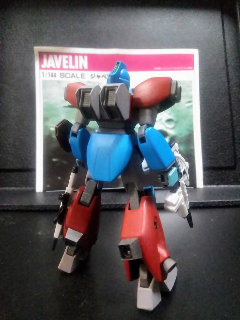 さてこの子。アイデンティティーである背中の『ジャベリン』が狩られてしまってました。代わりに『スラスター』が盛られ、高機動型へ転生させられていたのです。😖