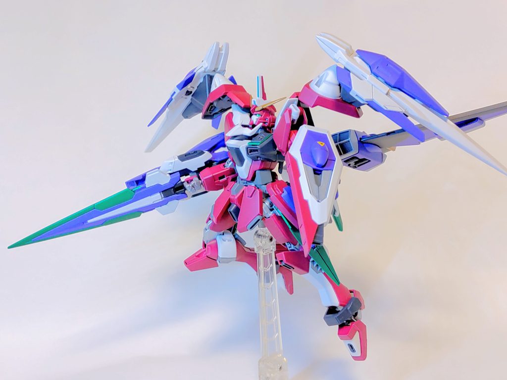 ＯとＯが合体してダブルオー…ではなく再び∞の名を冠するＭＳインフィニットライザーに。ぼくのかんがえたさいきょうのがんだむ形態