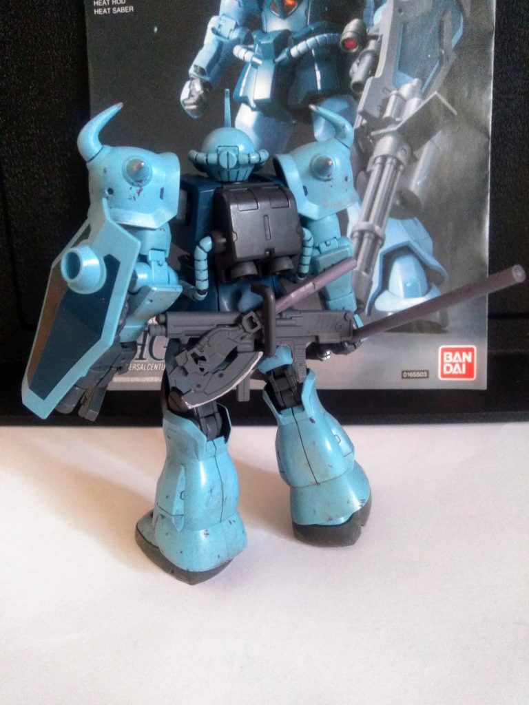 『ルッキールー中隊』が此れより赴任する『とある海辺の HLV 発射基地』の守備隊長を勤める(勿論、妄想戦士)《コウシュウ中佐機》です。『90MMマシンガン×2 ヒート・ハープーン(？)・ヒート・フランキスカ(？)グフカス標準装備× 1 式』