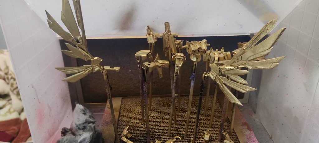 GW期間に間に合わす為にムラが多いですが後に完成品を載せようと思います。ブラックサーフェスバージョンもまた後日改めて紹介します。個人的にブラックマイトガインのようで凄く気に入っています(*´︶`*)❤︎