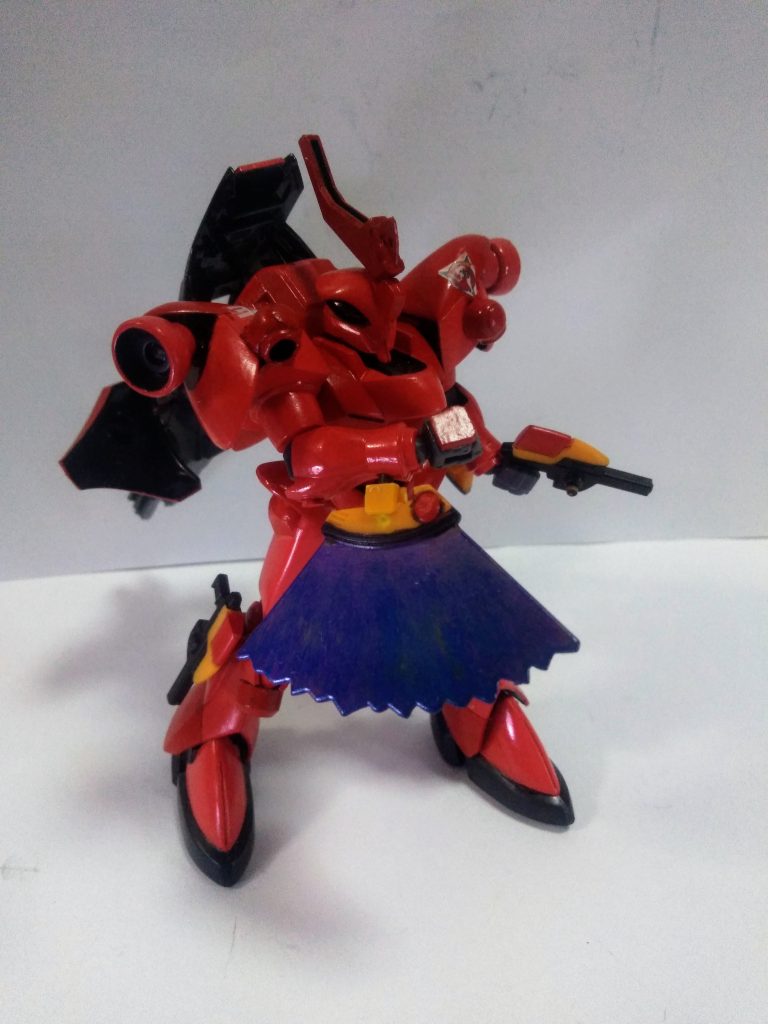 『リグ・シャッコー要素でビーム ガン』『ゴトラタン要素でビーム トンファー』今では珍しくないトンファー。『ユニコーン』のトンファーはまだ解りますが何故こちらは叩き付けるほうなのだろう？(ビームなのに)