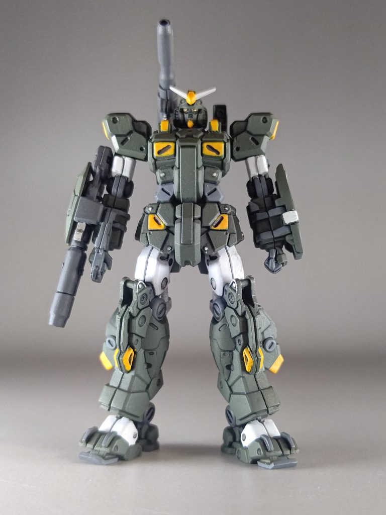 アーティファクト・フルアーマーガンダム–5枚目/制作者：滝 由佳理