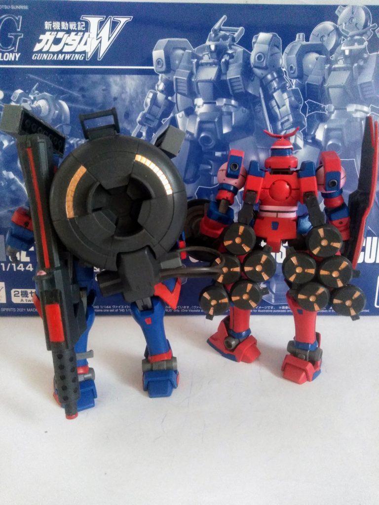 『マウンテン サイクル』の発掘も先が見え始めたので、ぼちぼち『罪の清算』を開始します。先ずは微妙なデザインのこの子達。カッコいいというより、愛嬌に溢れている気がします🤗 因みに『メリクリウス』には《青》が沢山入っているからレギュレーションは大丈夫ですよね😤(?逆にヴァイエイトは赤でもOKか)