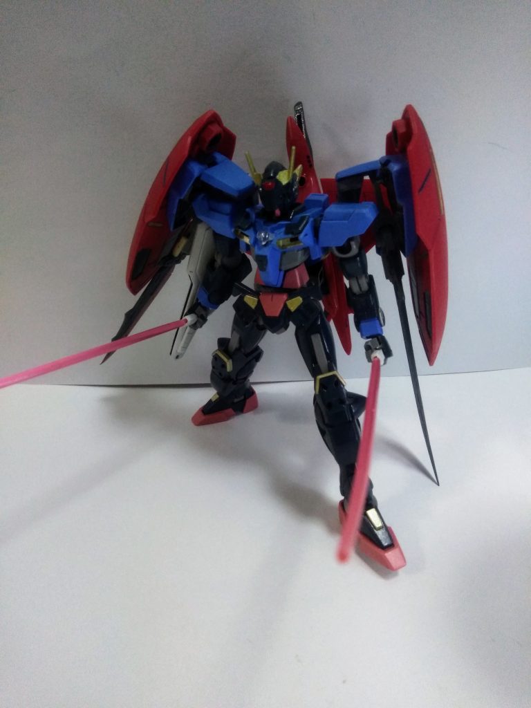 なので、妄想 MS でっち上げます😁 『ダブルオー ガンダム ダークマター』『ガンダム エクシア ダークマターの上位互換機』 ファイター&ビルダーは勿論『ユウキ タツヤくん』ストーリー内容は劇中通りで、ラストバトルを完全決着までという流れで脳内補正をお願いします🙇⤵️ 『GN ビーム サーベル × 2』