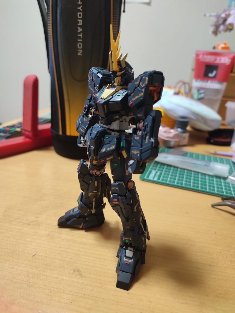 塗装後の組み立てのユニコーンモードもうこの姿を見ることはないと思います