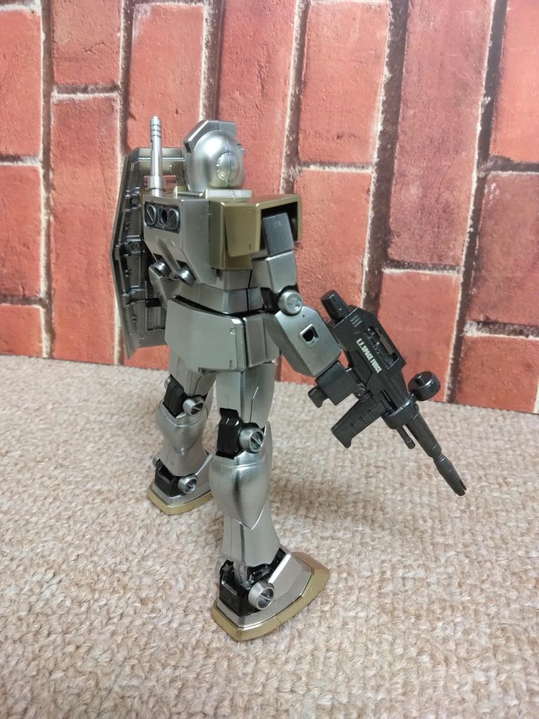 ゴールドシルバージム–3枚目/制作者：マーブル