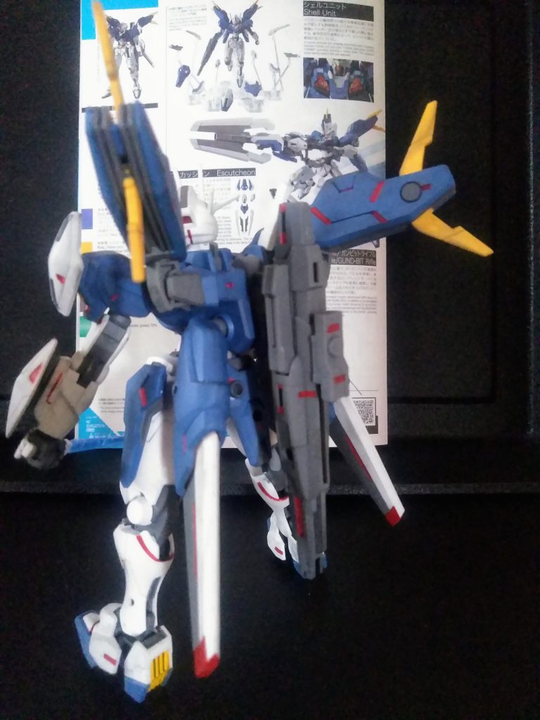 はい。『ビットオンフォーム』『ビーム ライフル』を背負っていたの気が付かなかったです😫