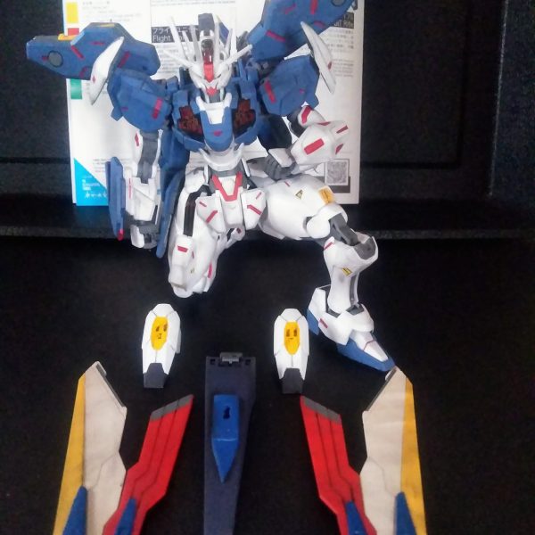 HG ガンダム エアリアル 改修型《ミズカ社製 フライト ユニット装備》