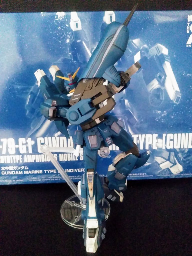 自分、この子の事は『MS図鑑』『Gジェネとギレンの野望』で知っている程度です。 『水中用ビーム ライフル』