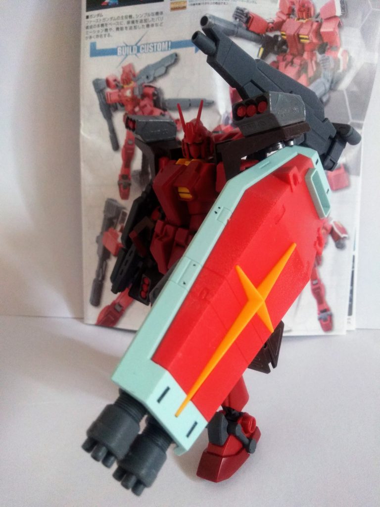 シールド、デカ過ぎて動かせません😓 これじゃ防御できん😠